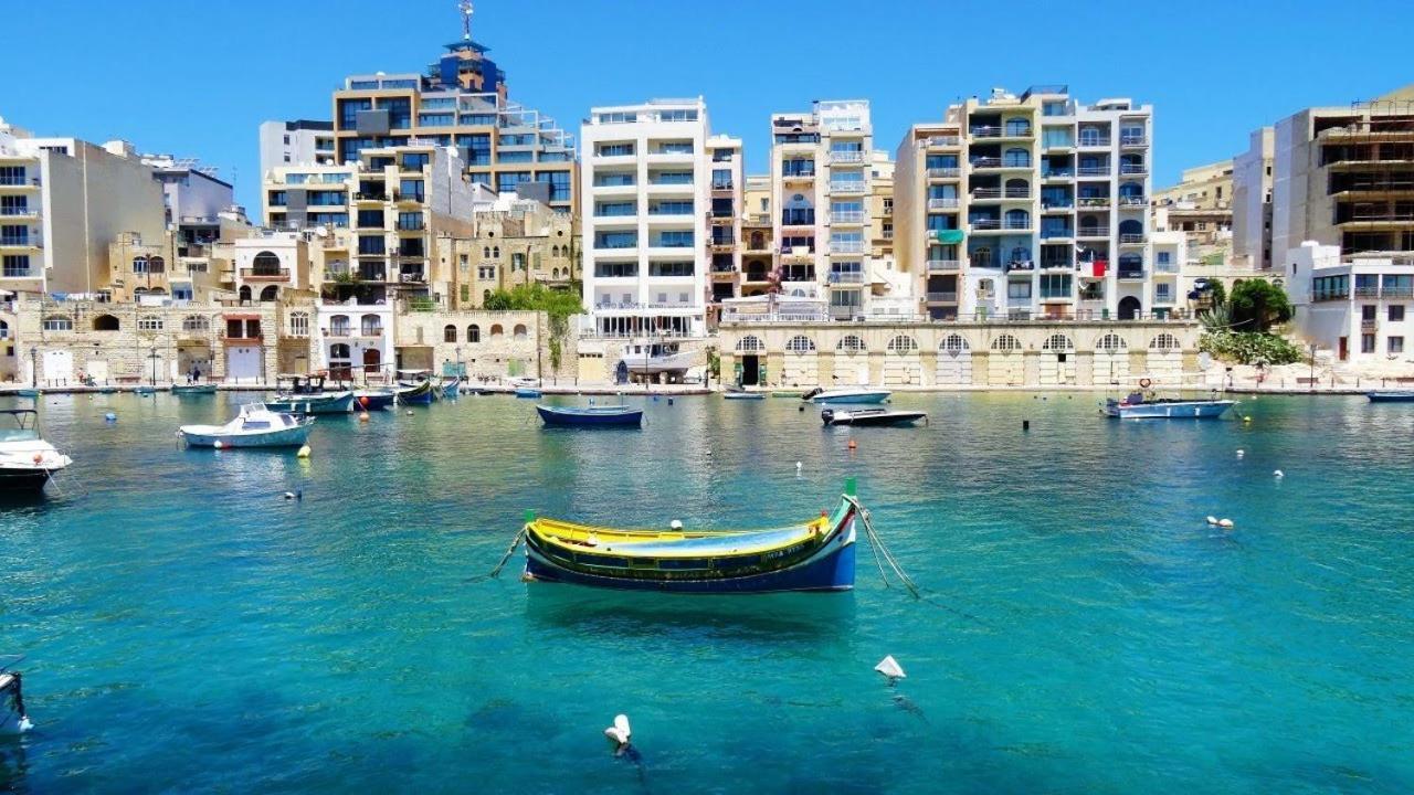 Central Sliema 3-Bedroom Retreat Dış mekan fotoğraf
